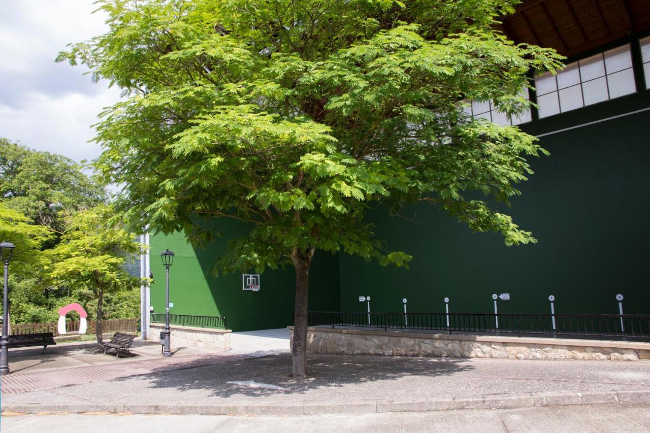 Casa Lizarrosta En Nacedero Del Urederra Villa Baquedano Exteriör bild